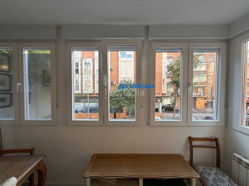 Piso de tres dormitorios con terraza en calle jabiru en Madrid - Imagen 15