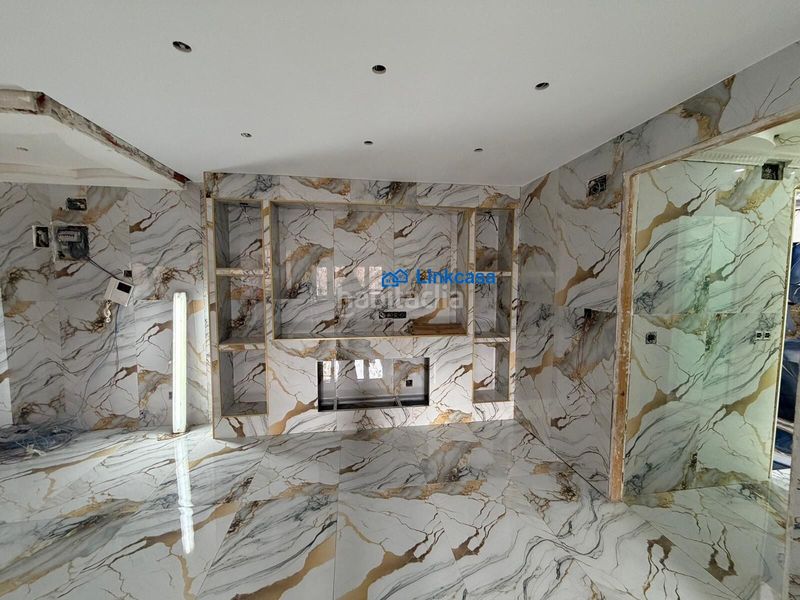 Piso vivienda de tres dormitorios en calle cullera reforma en fase final en Madrid - Imagen 18