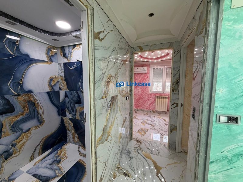 Piso vivienda de tres dormitorios en calle cullera reforma en fase final en Madrid - Imagen 40