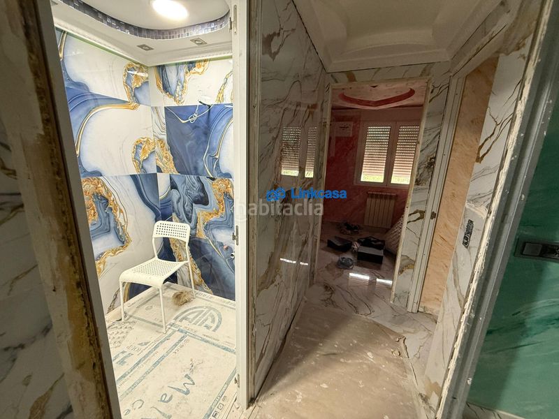 Piso vivienda de tres dormitorios en calle cullera reforma en fase final en Madrid - Imagen 29