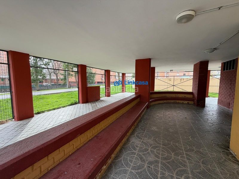 Piso vivienda de tres dormitorios en calle cullera reforma en fase final en Madrid - Imagen 3