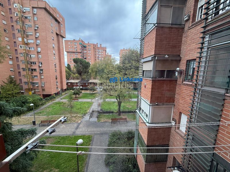 Piso vivienda de tres dormitorios en calle cullera reforma en fase final en Madrid - Imagen 7
