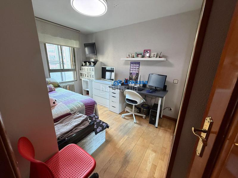 Foto 2c058190-6069-45c1-a50c-c0435d604254. Flat with heating in Portazgo Madrid