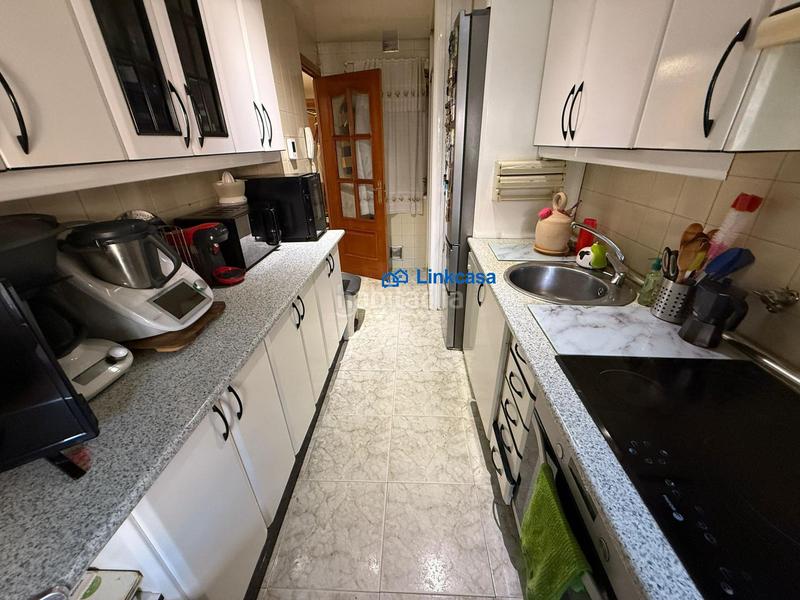 Foto 46ea23aa-5e95-47b7-aebe-4c3b1c7d010d. Flat with heating in Portazgo Madrid