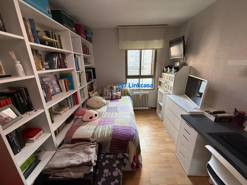 Foto 8ba1485c-d25a-49e6-a3d0-5175c4a03a83. Flat with heating in Portazgo Madrid