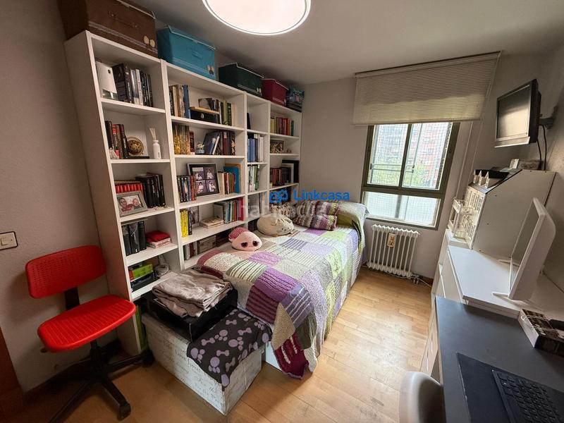 Foto cc9f1604-83c3-428b-b795-32850347dd20. Flat with heating in Portazgo Madrid