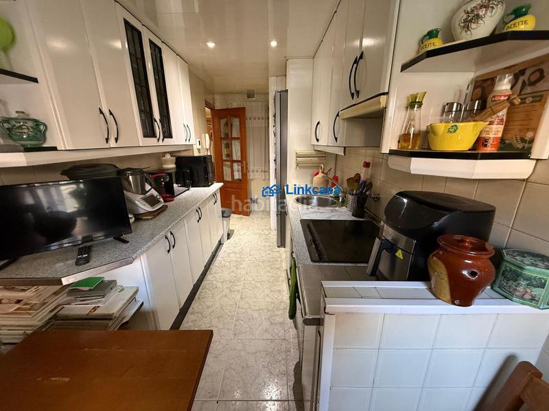 Foto d98d6f2e-4433-4a2d-bac8-5ba64ce84380. Flat with heating in Portazgo Madrid
