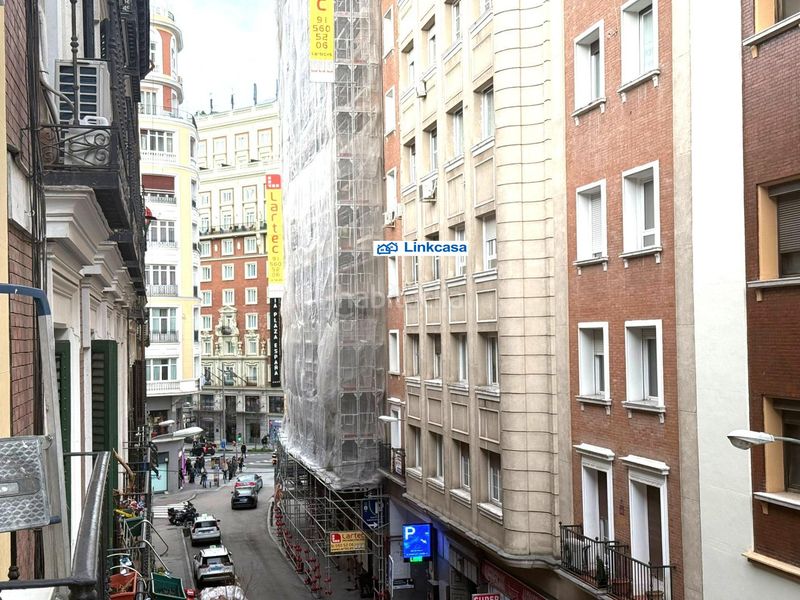 Piso de 1 dormitorio con ascensor en la zona de Palacio en Madrid