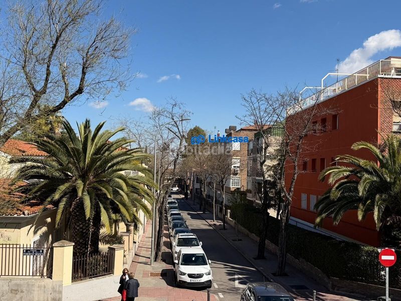 Foto fe807eb6-9859-484b-a055-710c2914b2f9. Edifici a Puerta Bonita Madrid