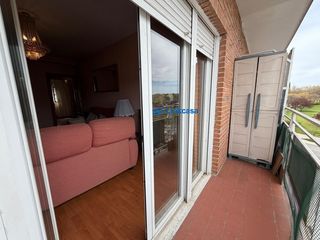 Pis  Calle consuelo guzman. Piso de 3 dormitorios con piscina y trastero
