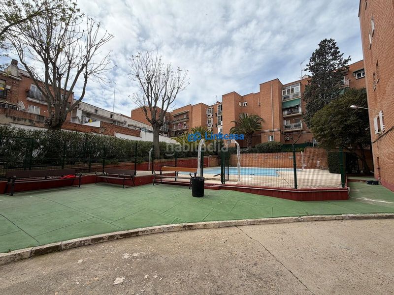 Foto 7549df78-dbb3-4c06-a386-43bcd920e6fb. Pis amb calefacció piscina a Buena Vista Madrid