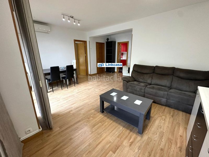 Foto e4dc1e2d-be00-4fc4-bf15-a884d292eeb5. Pis amb calefacció a Lucero Madrid