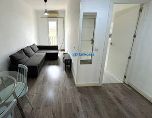 Pis  Calle gregorio sanz. Piso de dos dormitorios de 48m2 para entrar a vivir