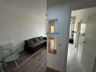 Flat  Calle gregorio sanz. Piso de dos dormitorios de 48m2 para entrar a vivir