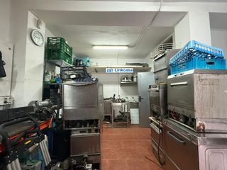 Local Comercial a Calle VALMOJADO