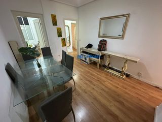 Pis  Parra. Opoortunidad! piso de tres dormitorios en oporto, madrid incluye