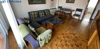 Flat  Calle picaza. Piso de tres dormitorios y amplia terraza