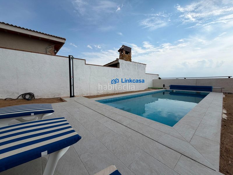 Foto 2d048623-df3b-4e69-b92a-36b13b6211cb. Chalet mit heizung parking pool in Navas del Rey