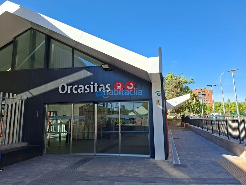 Foto 040c3796-0297-4404-964c-0db6f7d9d944. Dúplex amb calefacció aparcament a Orcasur-12 de Octubre Madrid