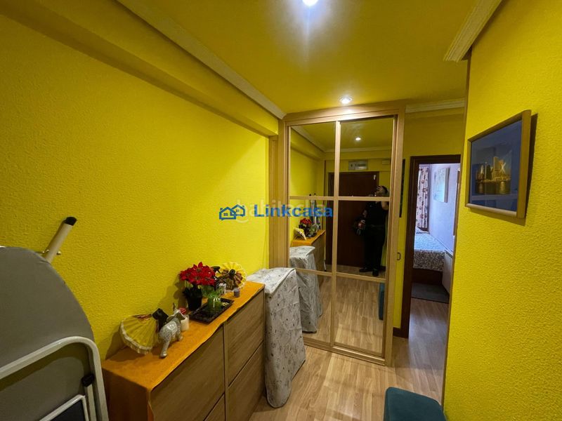 Foto 80da4546-e3f0-4d5c-bc30-5dd608fa6fab. Etagenwohnung mit heizung in San Fermín Madrid