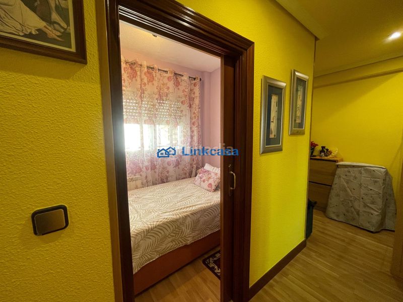 Foto a0fcf5e2-49ff-4be3-afca-61311926f6ac. Etagenwohnung mit heizung in San Fermín Madrid