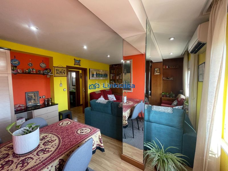 Foto ade39e28-fb91-4694-afac-2a1ada6e0375. Etagenwohnung mit heizung in San Fermín Madrid