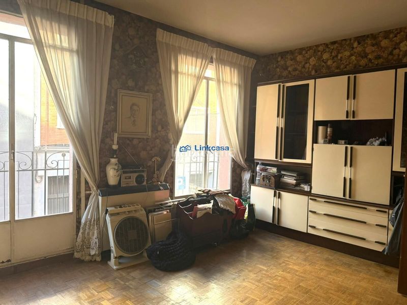 Foto dc5ba0b9-a458-48a9-a26b-0409f99f848f. Etagenwohnung in Castillejos-Cuzco Madrid