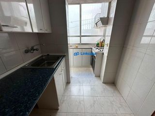 Flat in Calle VICTOR MANUEL III
