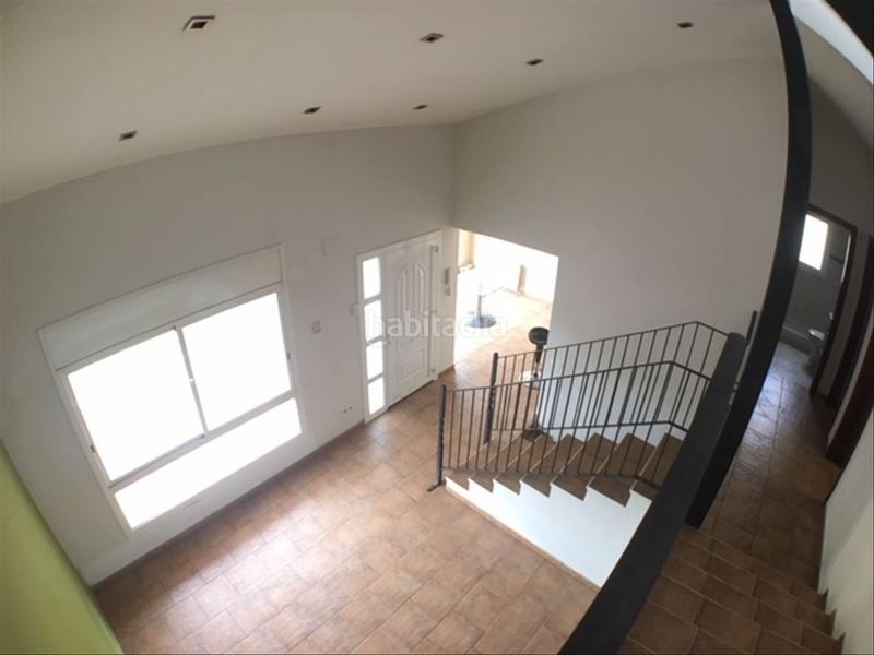 Foto 431115ca-a495-46b9-85e8-ffd429cf447e. Maison avec chauffage parking dans Cervelló