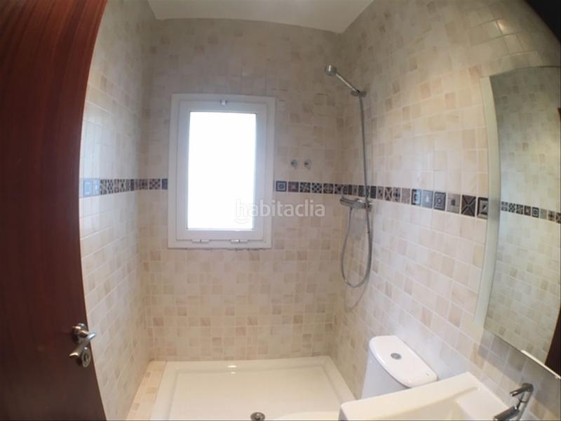 Foto 93117940-b575-4a39-bf37-99f38bbd5e15. Maison avec chauffage parking dans Cervelló