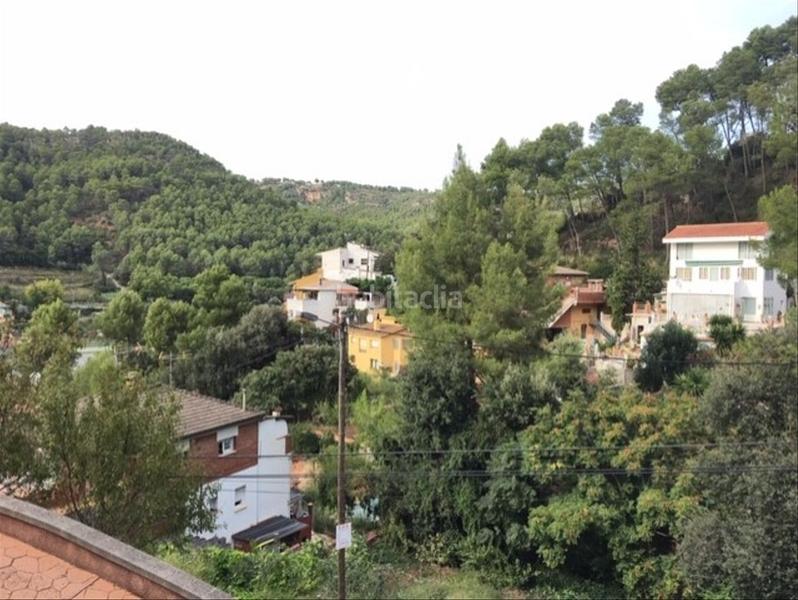 Foto bb7dfa32-141d-41f6-a155-cd390f4b548f. Maison avec chauffage parking dans Cervelló