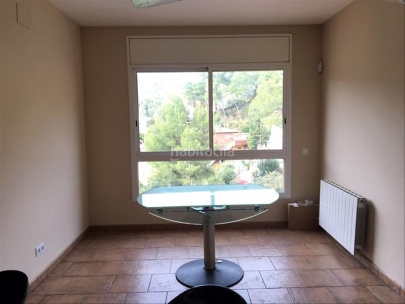 Foto d6df0bba-6bd6-4093-99ea-9e16ed6db153. Maison avec chauffage parking dans Cervelló