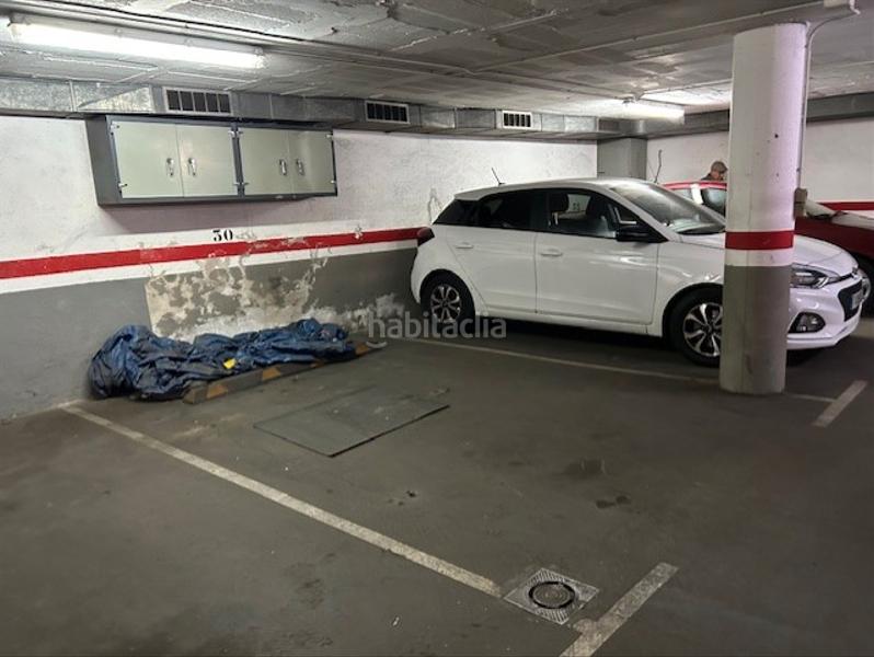Foto 852e19a7-cd0f-4e5a-a82a-9869d3a88eab. Posto auto in carrer de maragall 18 in Ajuntament-Maragall Ripollet
