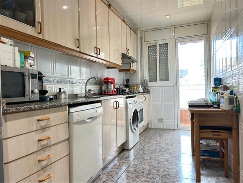 Foto 3523c67d-dd66-4d43-8761-2b8a770bc643. Pis amb calefacció aparcament a La Sagrera Barcelona