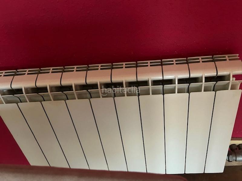 Foto 914d184d-2e3f-427c-b7ee-6f3fdf9069d8. Pis amb calefacció aparcament a La Sagrera Barcelona