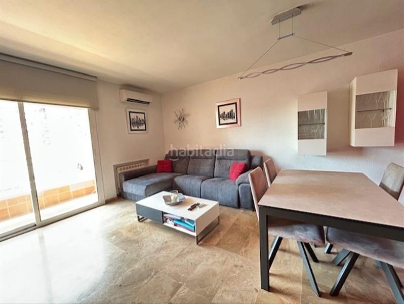 Foto c4ce4d2a-3752-42c7-90b8-592c7e0a22bd. Pis amb calefacció aparcament a La Sagrera Barcelona