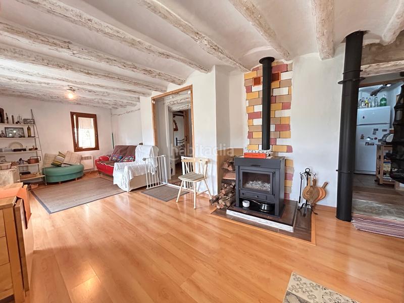 Foto 2fa04239-aff9-4957-9f44-6d851e266e5a. Maison jumelée dans Àger