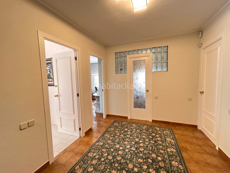 Foto e6a4409d-ef86-4b73-ba28-87baf0456111. Casa espacio y luz en Cervelló