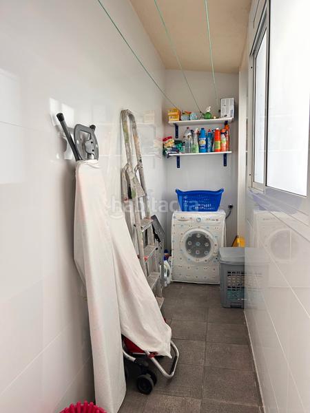 Foto 138dcf08-5538-4f9a-91d9-b438c0f8f642. Casa amb calefacció aparcament a Vinyets-Molí Vell Sant Boi de Llobregat