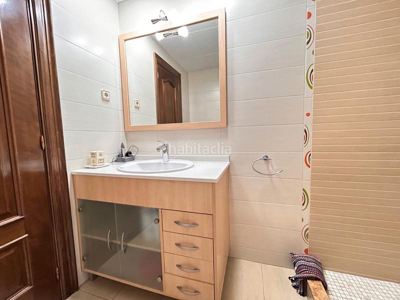 Foto 39d24da7-9e28-4256-9b08-e369a3b54ad0. Casa amb calefacció aparcament a Vinyets-Molí Vell Sant Boi de Llobregat