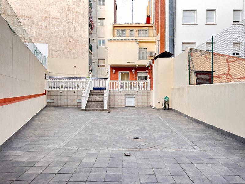 Foto 3bd3205a-e44a-40d4-a184-39dd5d50da1f. Casa amb calefacció aparcament a Vinyets-Molí Vell Sant Boi de Llobregat