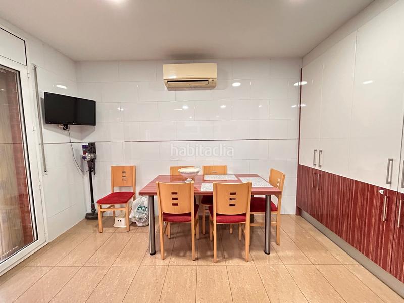 Foto 84cdab96-40a3-43bd-a277-5216861ff1d6. Casa amb calefacció aparcament a Vinyets-Molí Vell Sant Boi de Llobregat