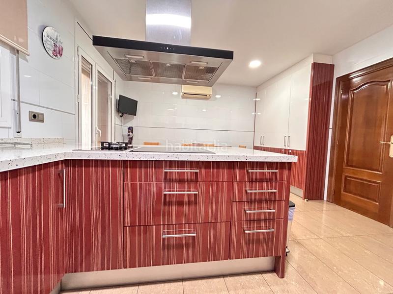 Foto ca424b7d-d4a0-4e48-b5d4-3ccca54caf30. Casa amb calefacció aparcament a Vinyets-Molí Vell Sant Boi de Llobregat