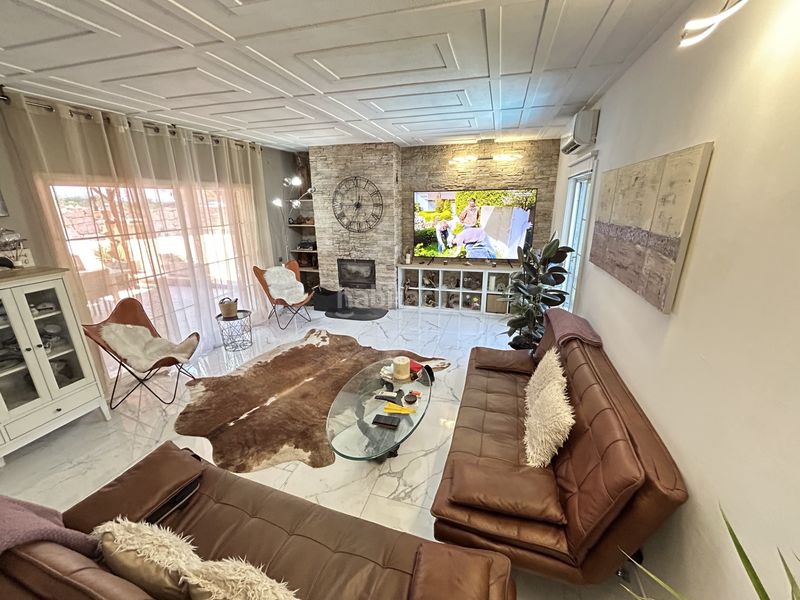 Foto dba11bea-b716-4e56-a58d-e20888d17051. Casa amb aparcament piscina a Cervelló