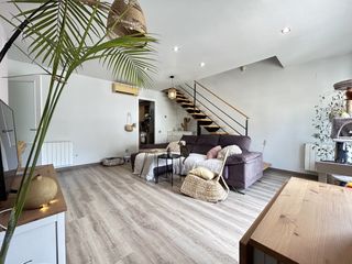 Piso  Carrer sant sebastià. Precioso piso para entrar a vivir