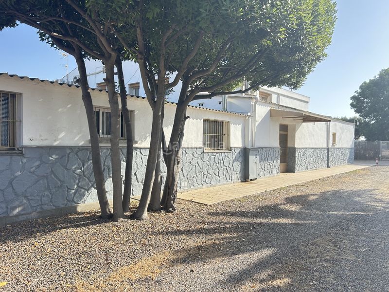 Foto 4dc51620-8926-4cde-8a05-80f4dce14ac8. Casa amb xemeneia calefacció aparcament a Vilamarina Viladecans