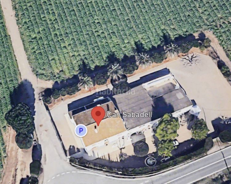 Foto e60585e7-22fb-47ef-a88b-ef09e3150cbf. Casa amb xemeneia calefacció aparcament a Vilamarina Viladecans