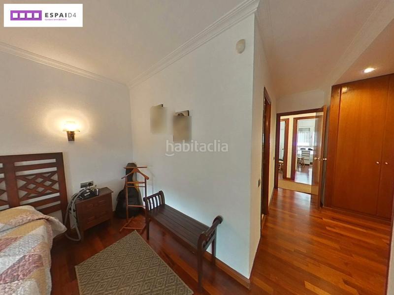 Foto 5f40dc88-3041-4c34-aead-4c8c2bbeb07e. Piso gran piso en zona pinetones en Casc Antic Ripollet