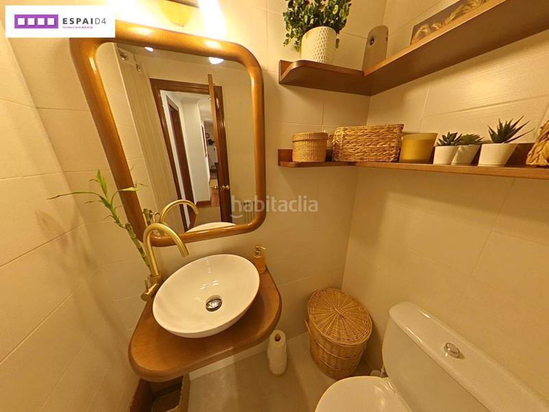 Foto f348c3e6-09ef-4596-9bb9-f4cbdd9545e3. Piso gran piso en zona pinetones en Casc Antic Ripollet