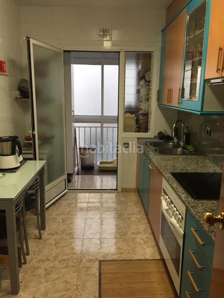 Foto 0d9d1d44-c6bd-43b7-a2fe-84fc91ad8696. Piso  con parquing y trastero zona pinetones en Ripollet